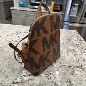 Michael Kors Cindy MK Graphic Signature Backpack NWT Authentic Big Logo Michael Kors Cindy MK Graphic Signature Backpack NWT  main image 4